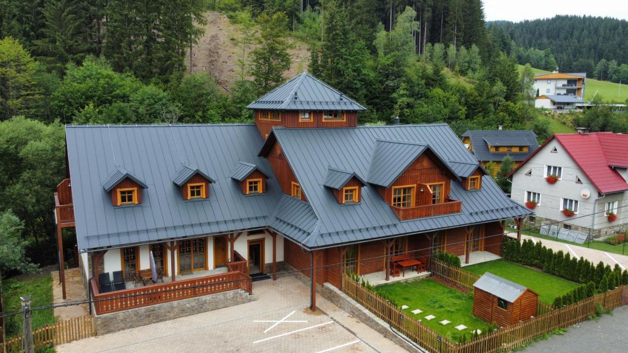 Apartmany Jezerne Velke Karlovice Luaran gambar