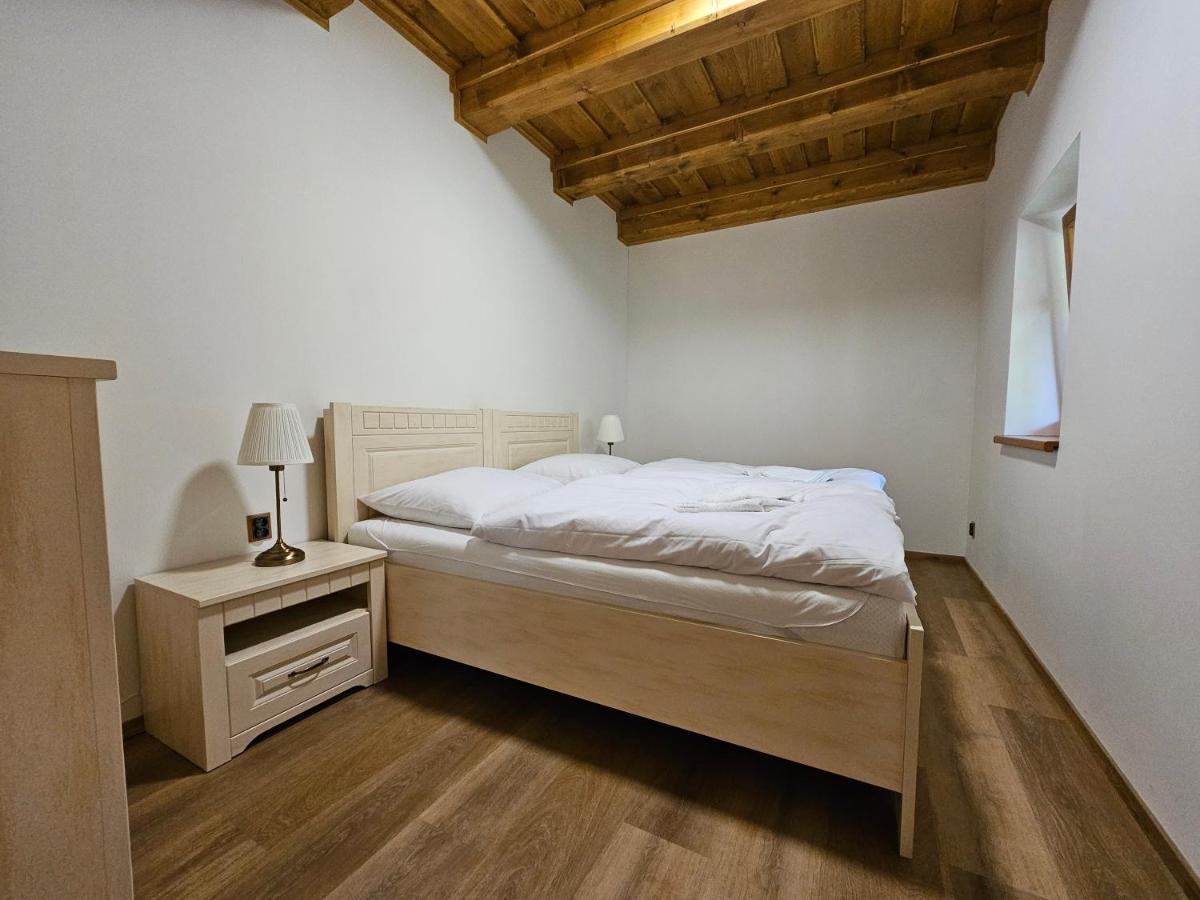 Apartmany Jezerne Velke Karlovice Luaran gambar