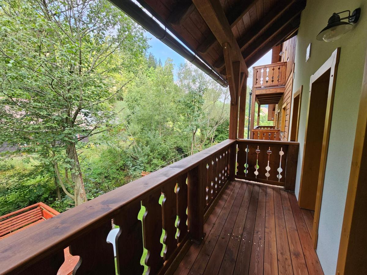 Apartmany Jezerne Velke Karlovice Luaran gambar