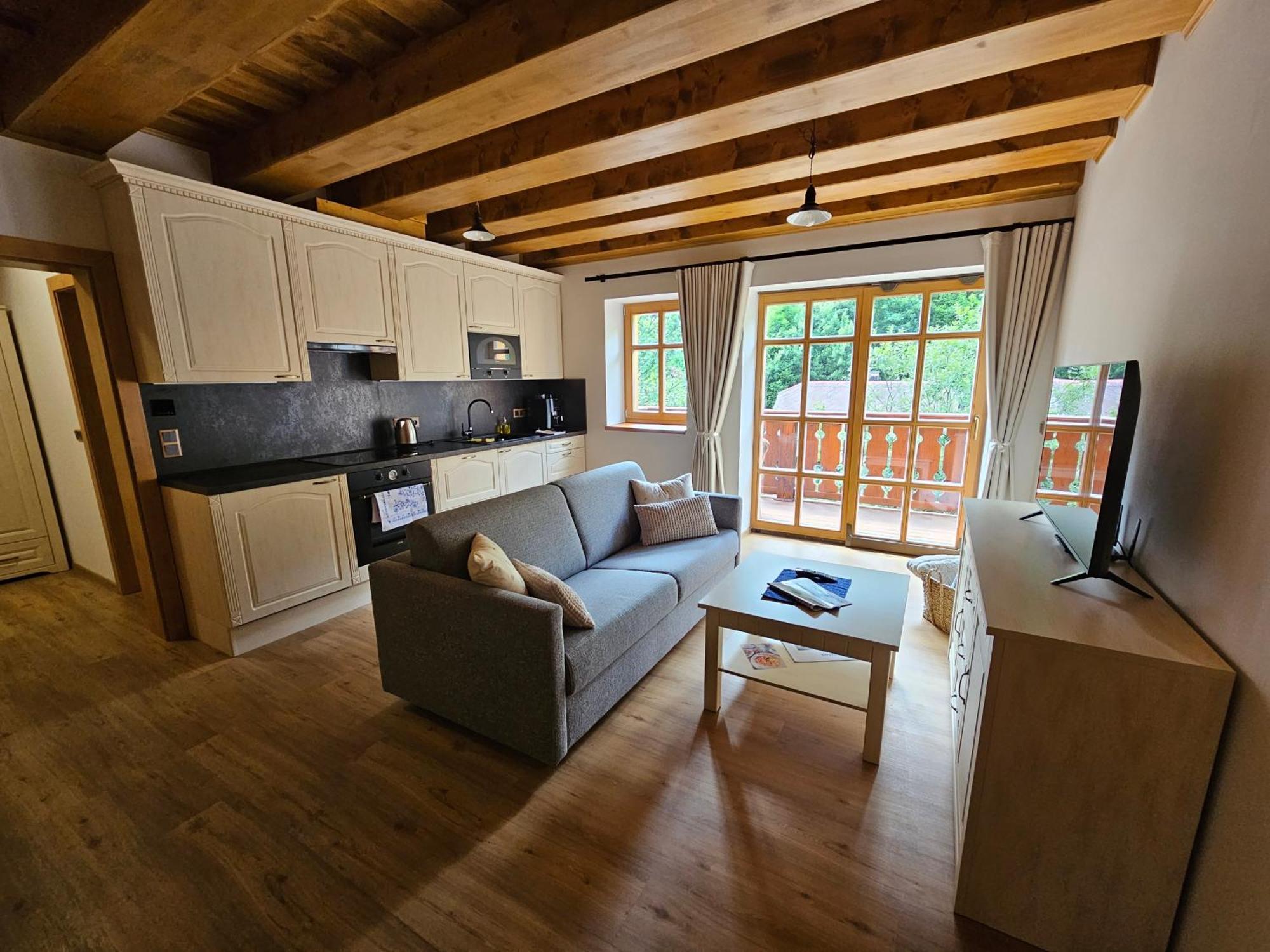 Apartmany Jezerne Velke Karlovice Luaran gambar