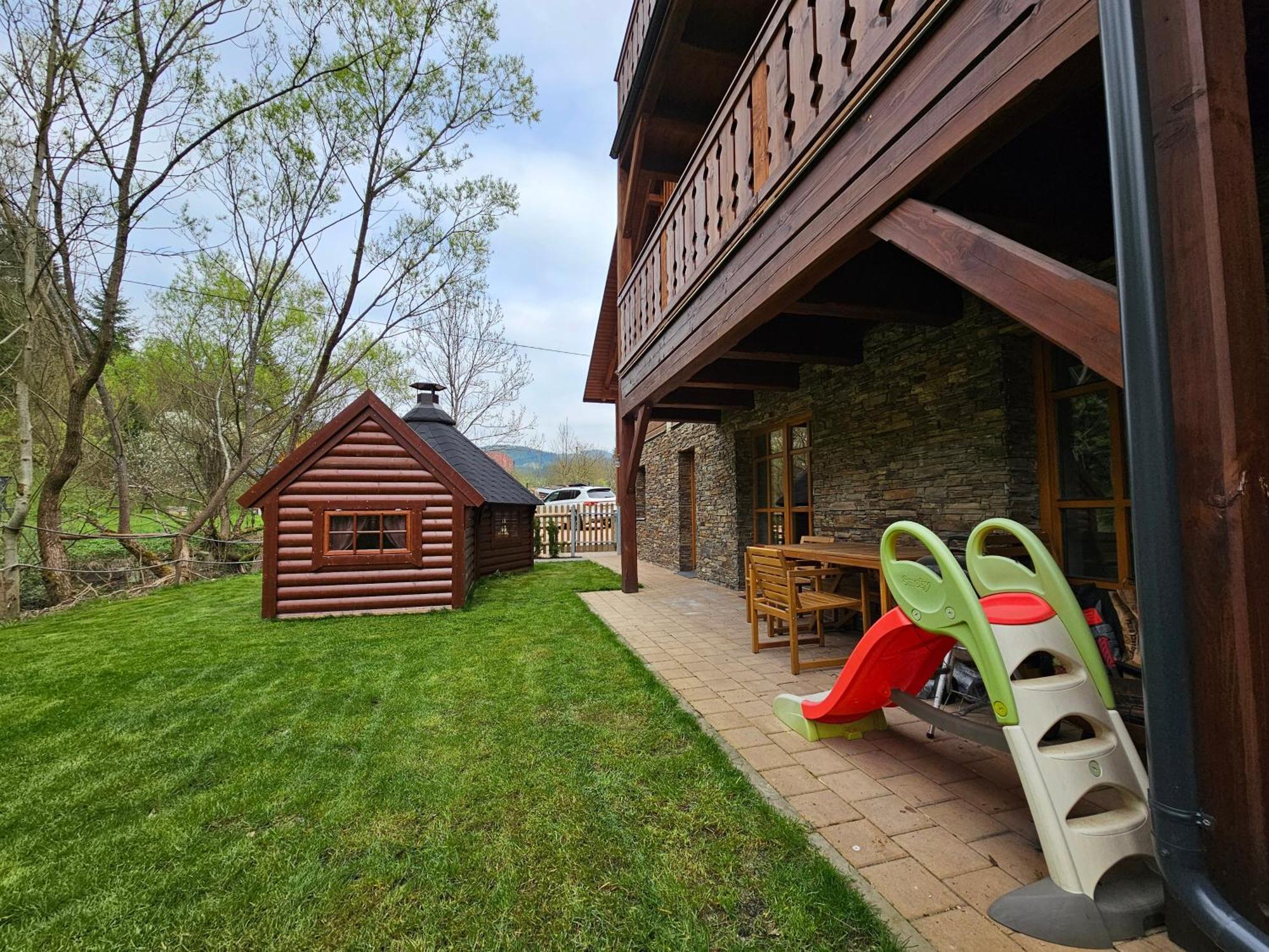 Apartmany Jezerne Velke Karlovice Luaran gambar