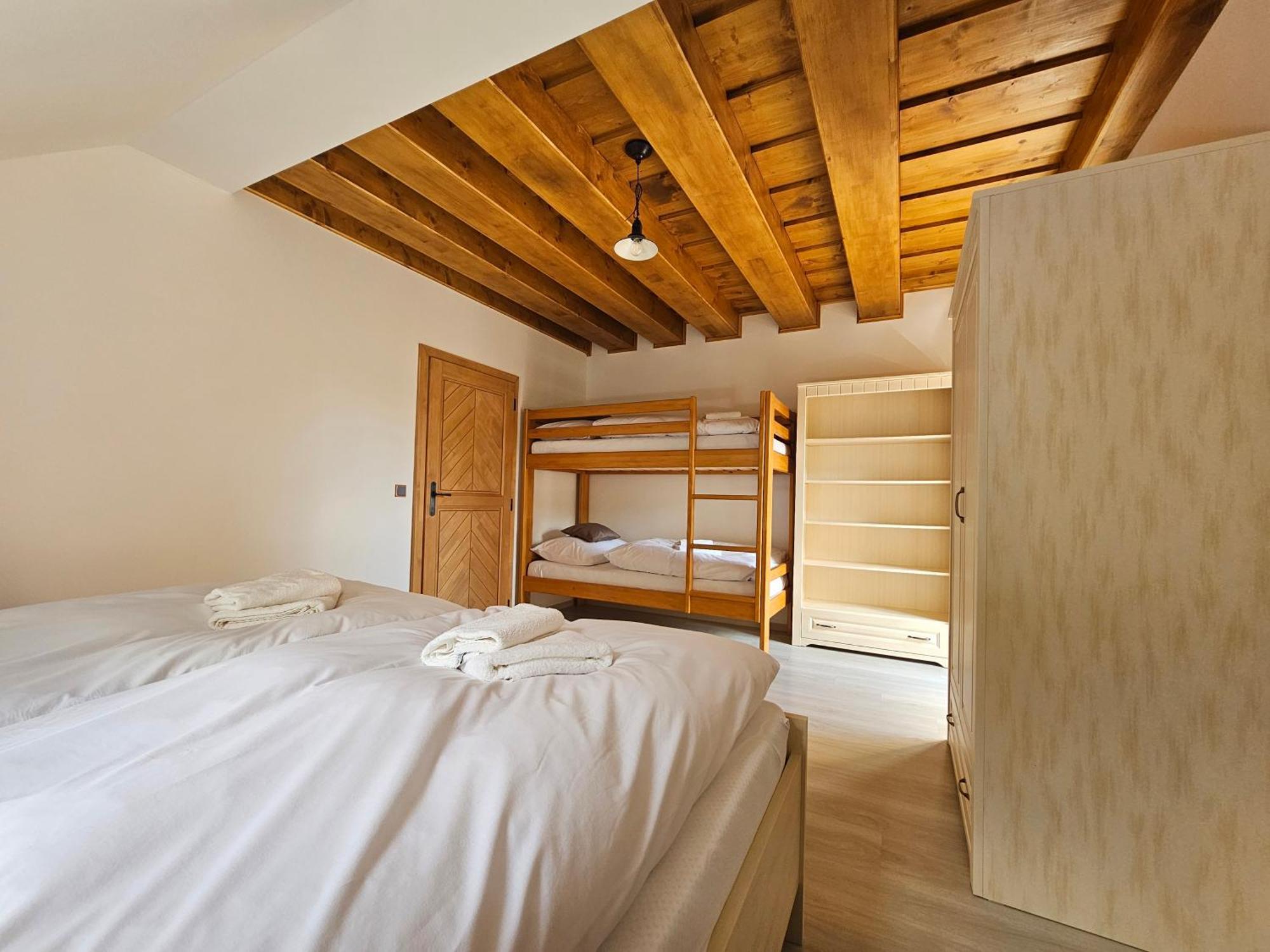 Apartmany Jezerne Velke Karlovice Luaran gambar